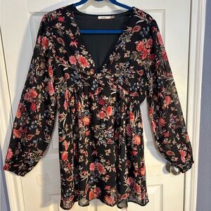 miami Women’s Red and Black Floral Blouse